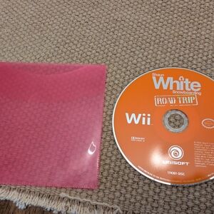 Nintendo Wii Orange Video Game Discs